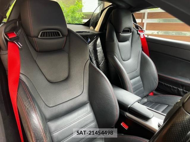 Mercedes Benz C-CLASS 2016-05 8413584-11