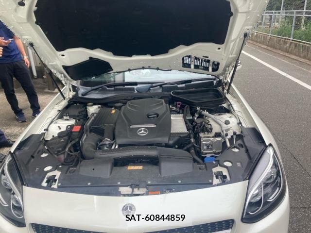 Mercedes Benz C-CLASS 2017-09 8849790-23