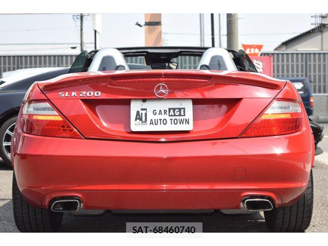 Mercedes Benz SLK 2013-09 5871967-10
