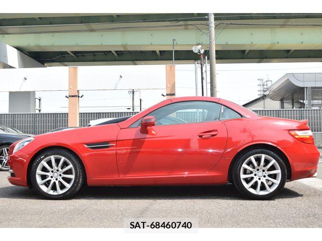 Mercedes Benz SLK 2013-09 5871967-12
