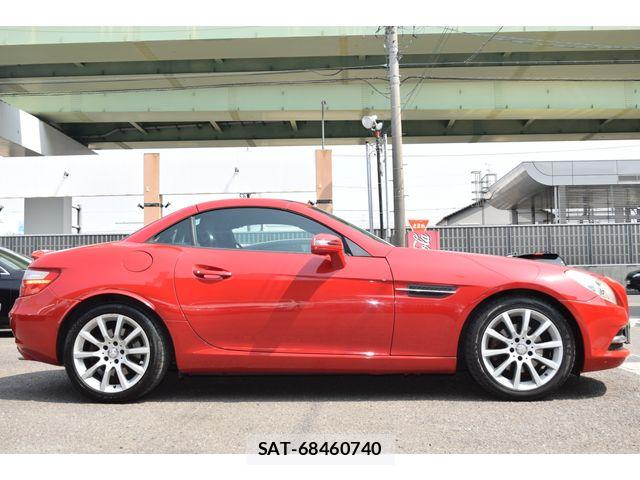Mercedes Benz SLK 2013-09 5871967-13