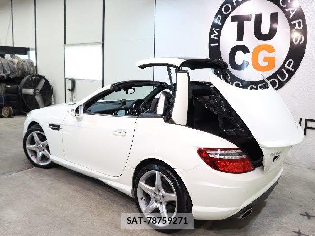 Mercedes Benz SLK 2015-07 6526679-13