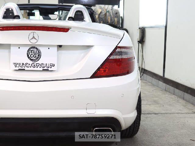 Mercedes Benz SLK 2015-07 6526679-15