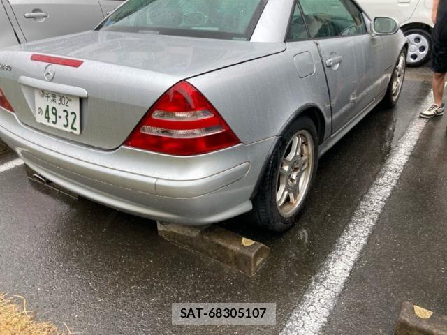 Mercedes Benz SLK 2001-08 7020890-4