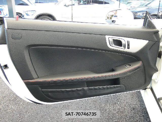 Mercedes Benz SLK 2014-01 7221713-20