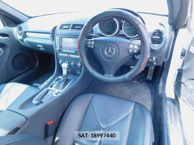 Mercedes Benz SLK 2007-07 7221712-1