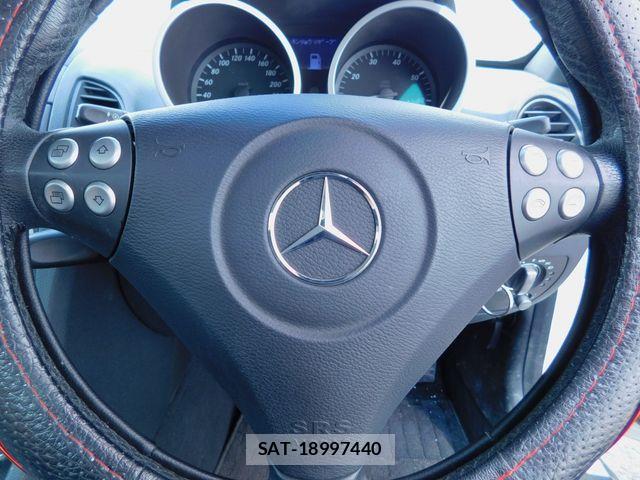 Mercedes Benz SLK 2007-07 7221712-8