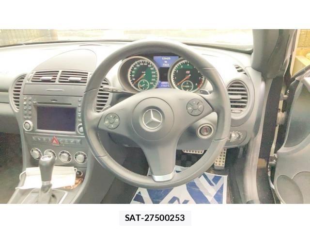 Mercedes Benz SLK 2008-10 7272318-11