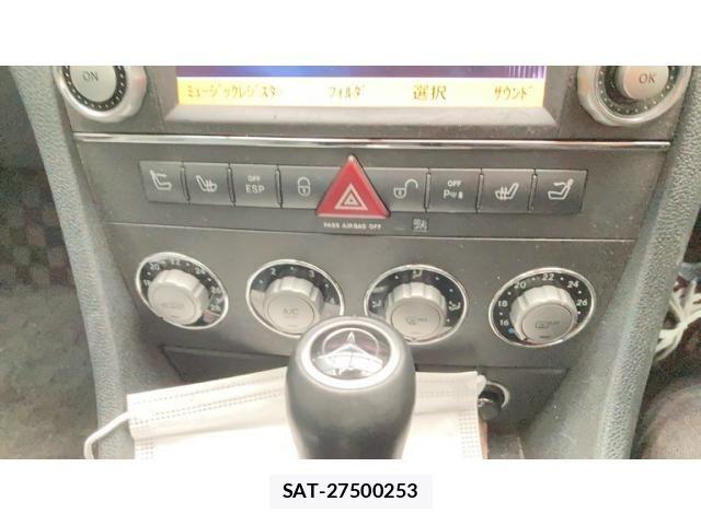 Mercedes Benz SLK 2008-10 7272318-21