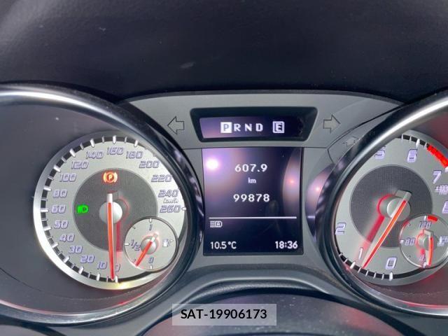 Mercedes Benz SLK 2013-10 7328358-17