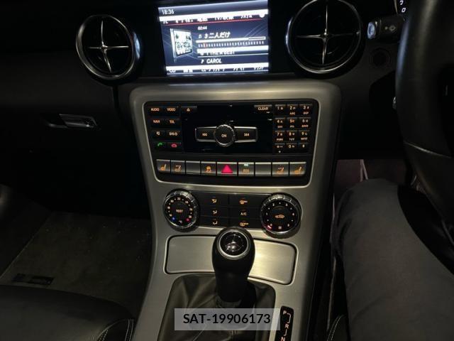 Mercedes Benz SLK 2013-10 7328358-20