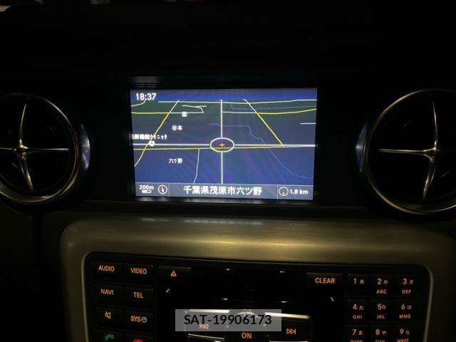 Mercedes Benz SLK 2013-10 7328358-21