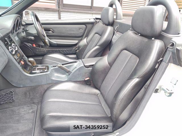 Mercedes Benz SLK 2001-09 7392855-9