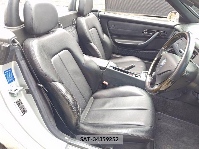 Mercedes Benz SLK 2001-09 7392855-11
