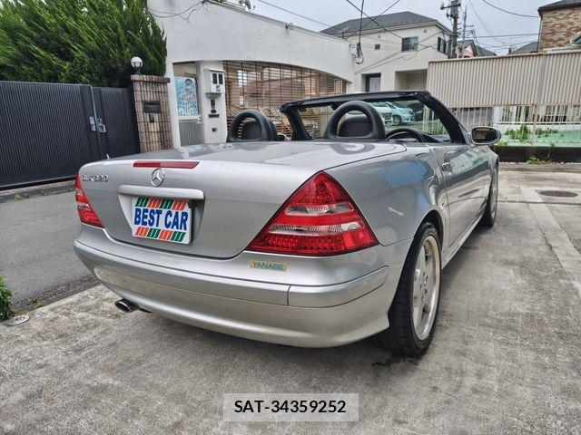 Mercedes Benz SLK 2001-09 7392855-4