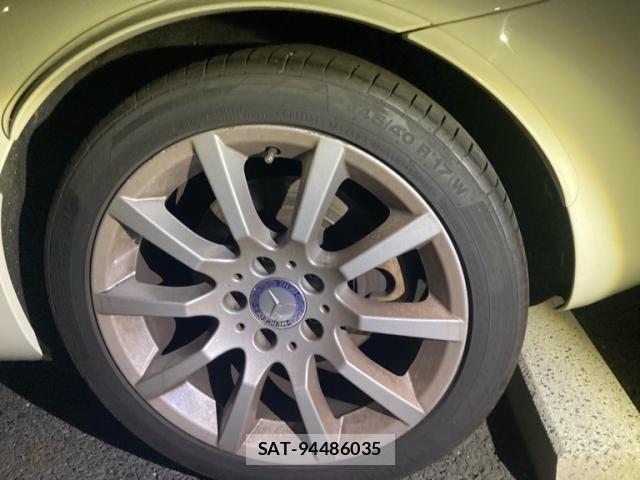 Mercedes Benz SLK 2013-06 7562430-11