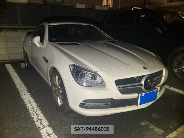 Mercedes Benz SLK 2013-06 7562430-1