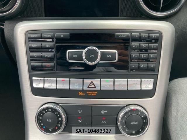 Mercedes Benz SLK 2013-02 7618077-18