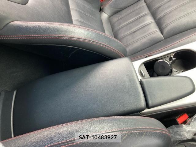 Mercedes Benz SLK 2013-02 7618077-21