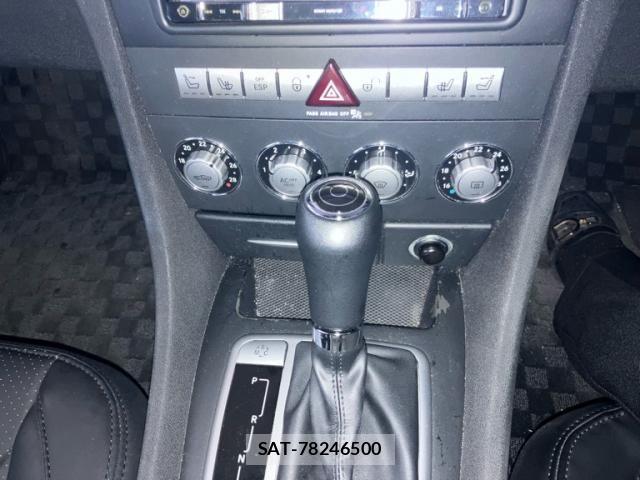 Mercedes Benz SLK 2004-11 7725638-20