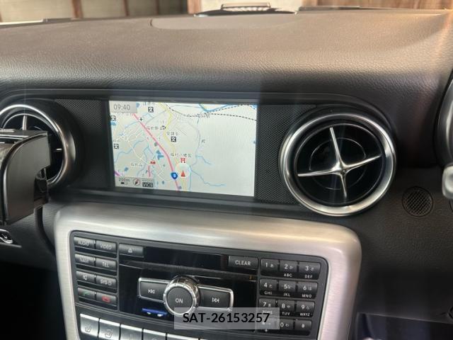 Mercedes Benz SLK 2015-09 7725636-9