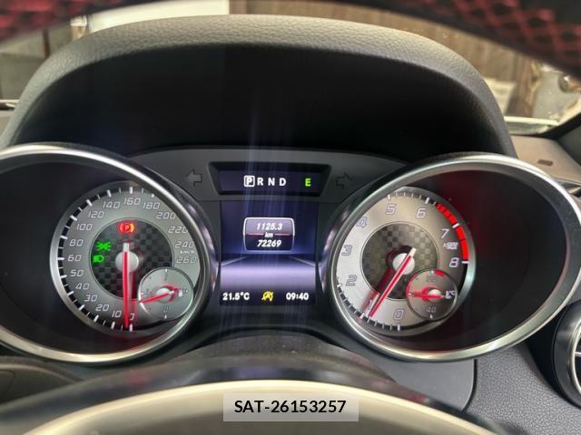 Mercedes Benz SLK 2015-09 7725636-11