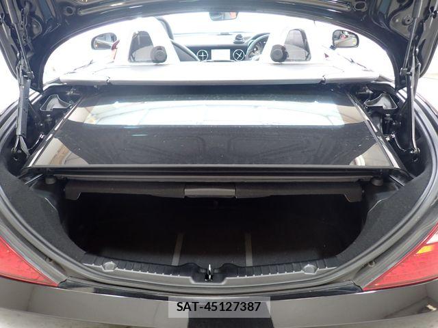 Mercedes Benz SLK 2013-06 7787020-22