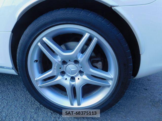 Mercedes Benz SLK 2012-02 8100427-5