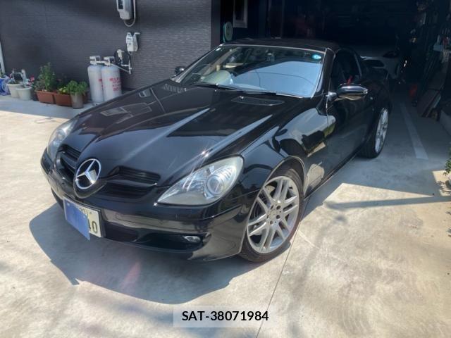 Mercedes Benz SLK 2007-03 8131220-1