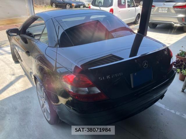 Mercedes Benz SLK 2007-03 8131220-2