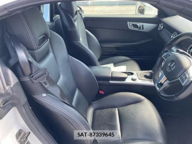 Mercedes Benz SLK 2014-04 8336771-11