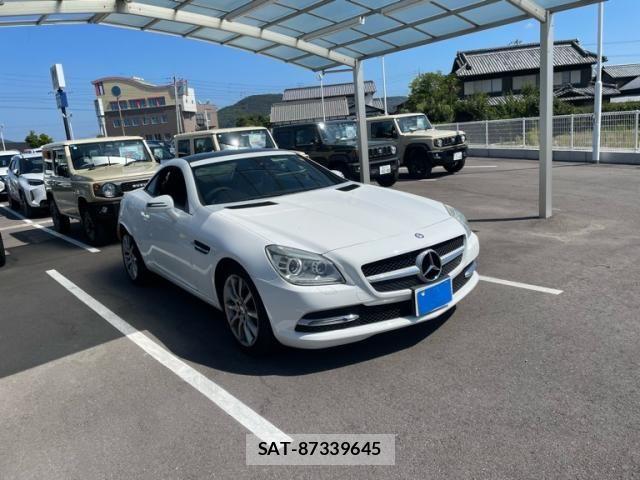 Mercedes Benz SLK 2014-04 8336771-1