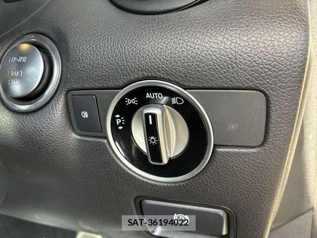Mercedes Benz SLK 2015-10 8354939-12
