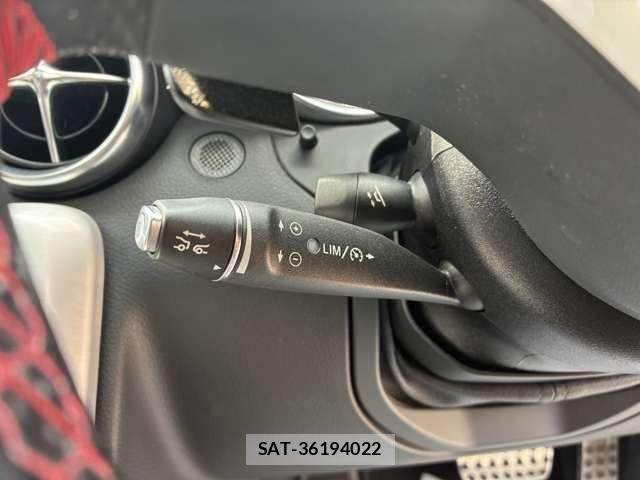 Mercedes Benz SLK 2015-10 8354939-13