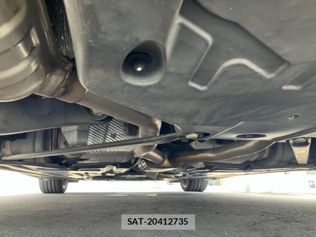 Mercedes Benz SLK 2014-05 8354938-8