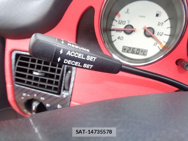 Mercedes Benz SLK 1997-07 8366997-16