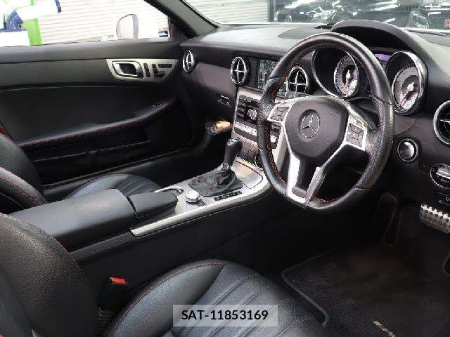 Mercedes Benz SLK 2015-06 8627699-11