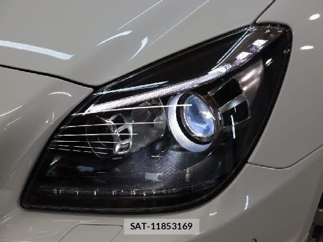 Mercedes Benz SLK 2015-06 8627699-19