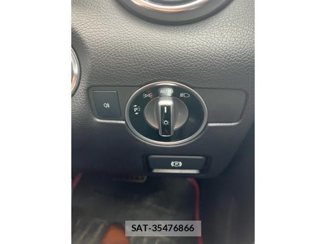 Mercedes Benz SLK 2015-05 8743953-14