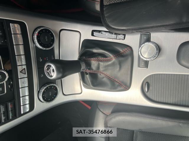 Mercedes Benz SLK 2015-05 8743953-15