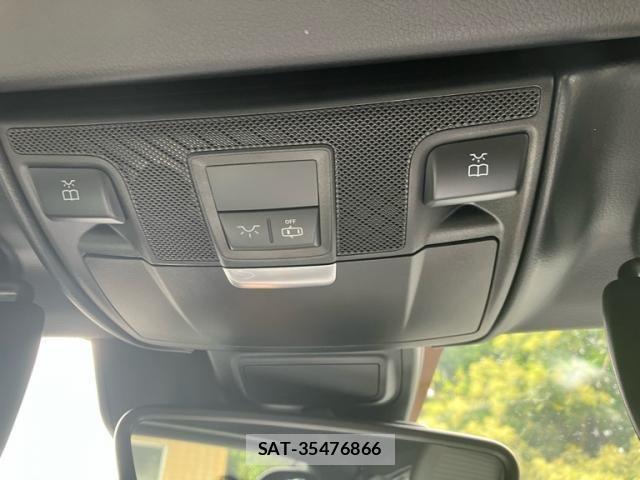 Mercedes Benz SLK 2015-05 8743953-22