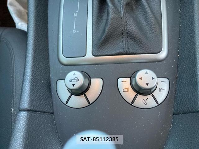 Mercedes Benz SLK 2008-09 1299524-18