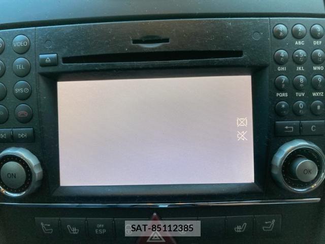 Mercedes Benz SLK 2008-09 1299524-21