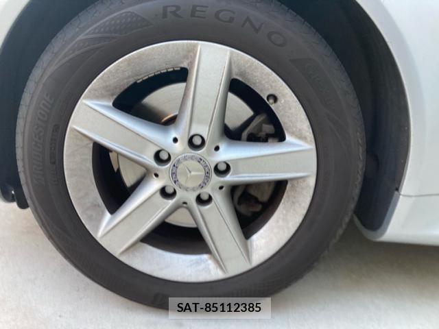 Mercedes Benz SLK 2008-09 1299524-5