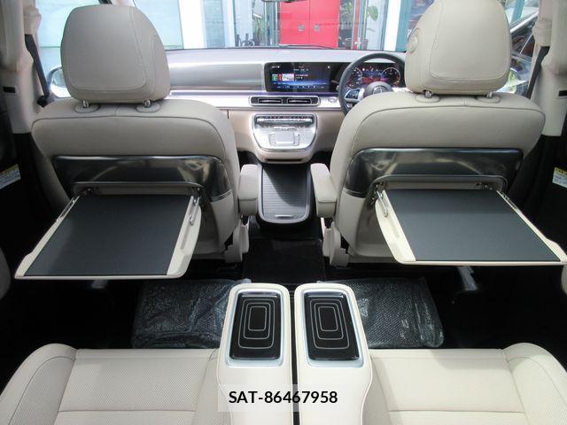 Mercedes Benz V-CLASS 2025-04 1257922-13