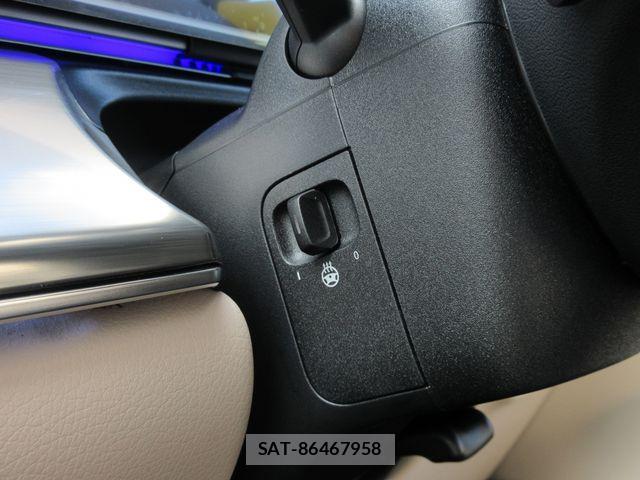 Mercedes Benz V-CLASS 2025-04 1257922-22