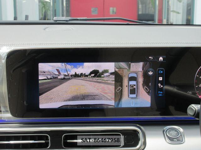 Mercedes Benz V-CLASS 2025-04 1257922-25