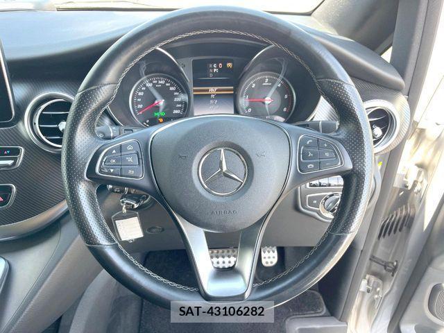 Mercedes Benz V-CLASS 2017-03 1313985-11