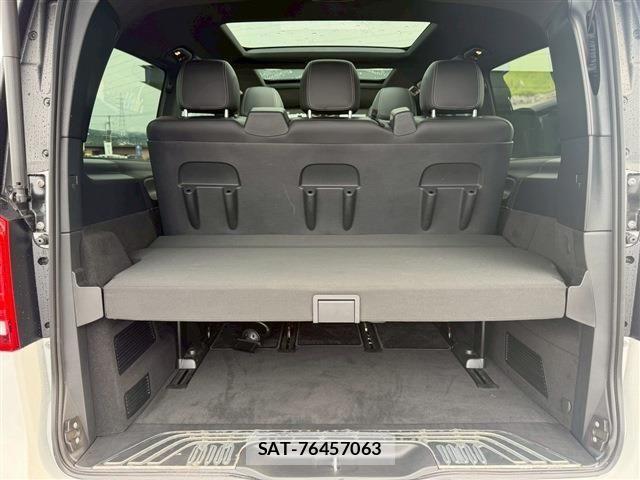 Mercedes Benz V-CLASS 2023-07 1331891-16
