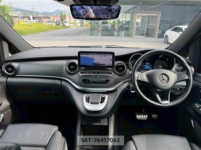 Mercedes Benz V-CLASS 2023-07 1331891-20